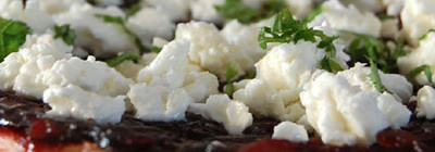Bietentaart met marmelade van rode ui