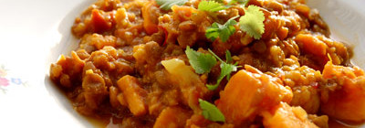 Curry met linzen, bloemkool en zoete aardappel